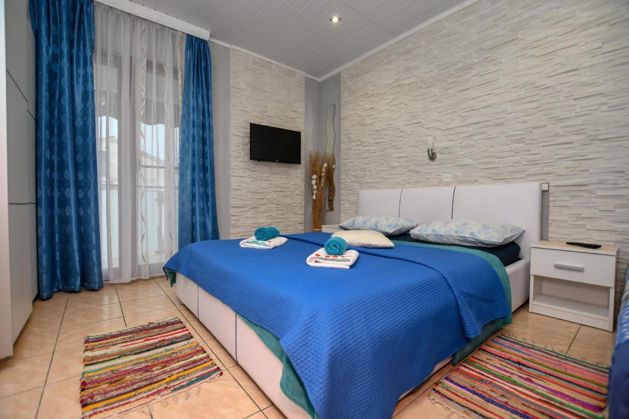 Apartment Camelia Πόρετς Εξωτερικό φωτογραφία