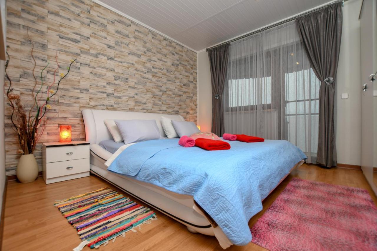 Apartment Camelia Πόρετς Εξωτερικό φωτογραφία