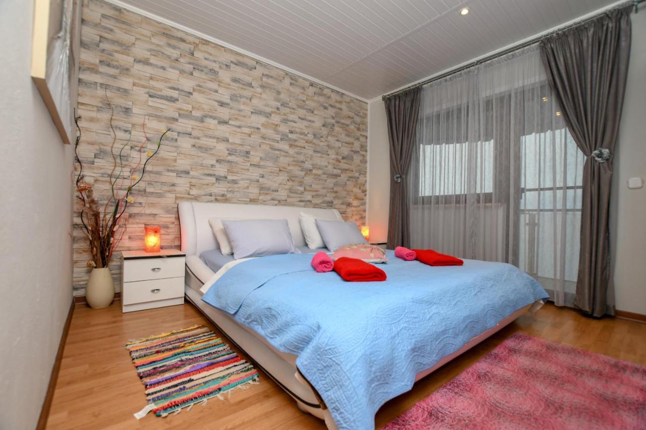 Apartment Camelia Πόρετς Εξωτερικό φωτογραφία